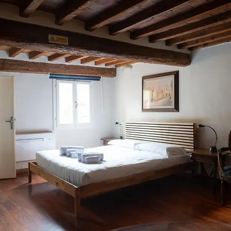 & Lovely Apartamento Florença