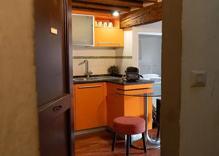 & Lovely Appartement